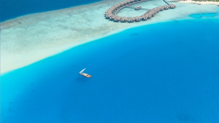 Baros Maldives - Water Villas